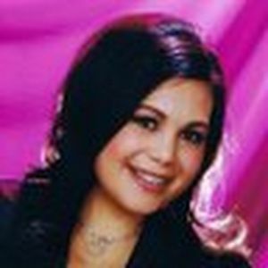 Meet your Posher, Roxanne